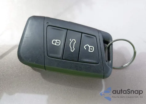 2021 Volkswagen Jetta 1.4T R-Line/1.4T S/1.4T Se z USA, uszkodzony, nr VIN 3VWC57BU1MM013976